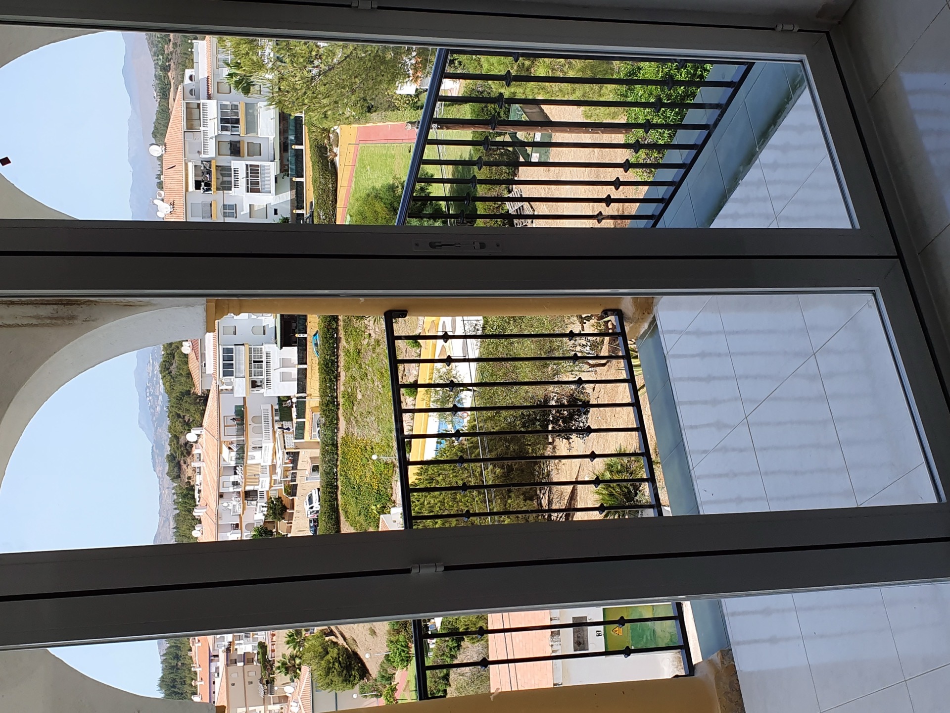Cierres de aluminio y ventanas en Fuengirola, Mijas y Benalmádena